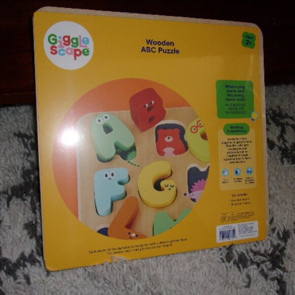 Wooden ABC Puzzle 27pc Gigglescape Alphabet New - Picture 2 of 2
